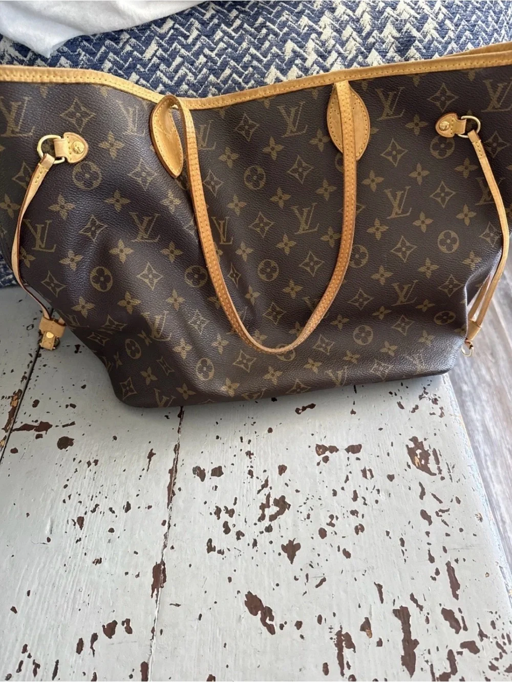 Louis Vuitton Monogram Canvas Neverfull MM Tote Bag